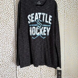 Kraken Fanatics Women’s Charcoal Seattle Hockey Long Sleeve Tee